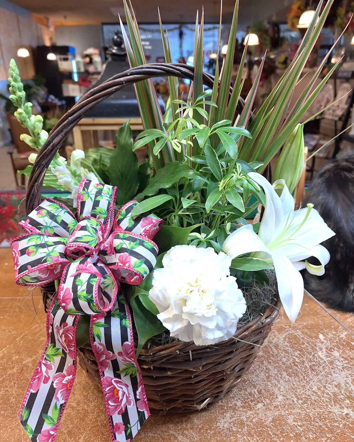 Serenity Garden Basket